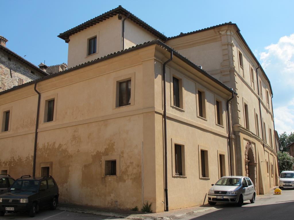 مبيت وإفطار Belforte del Chienti Palazzo Bonfranceschi المظهر الخارجي الصورة